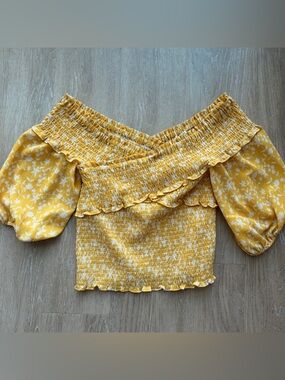 BB Dakota floral wrap smocked crop blouse